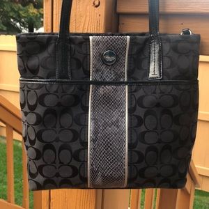 ❤️Price is firm❤️Coach purse